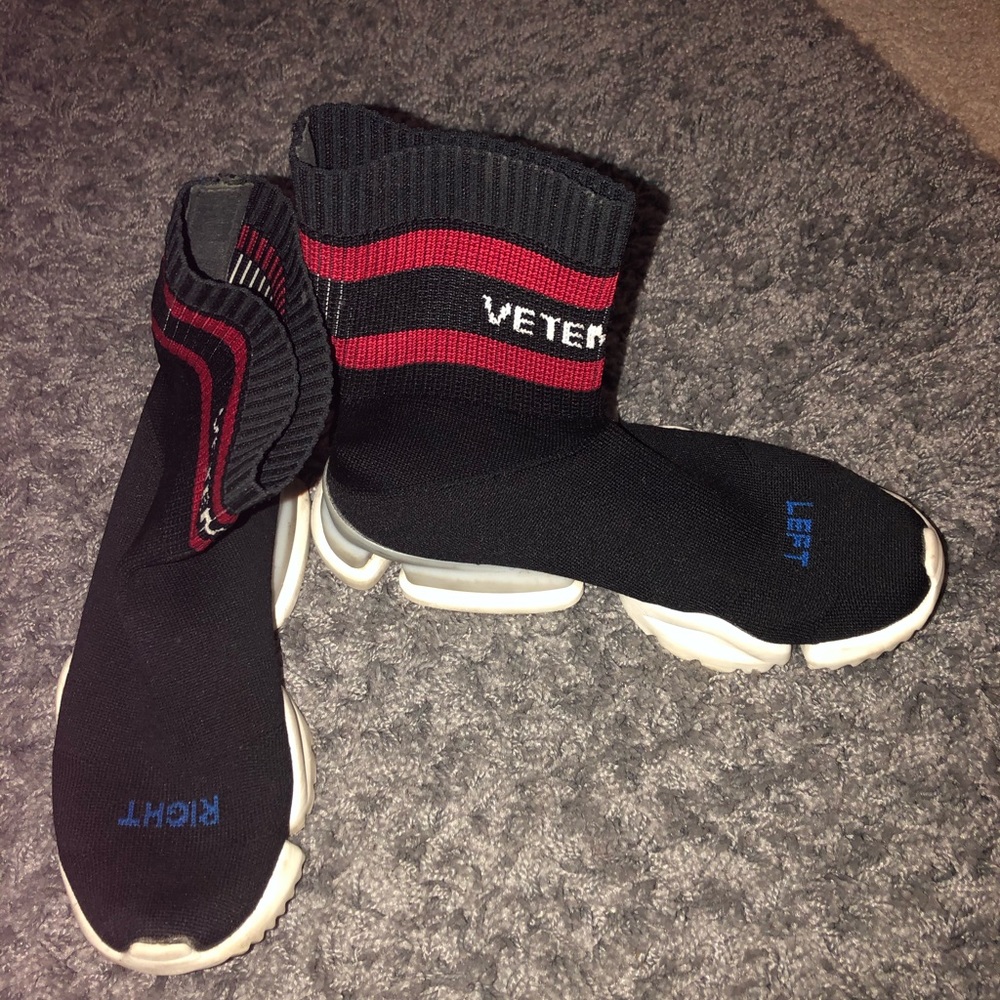 Women vetements sneakers